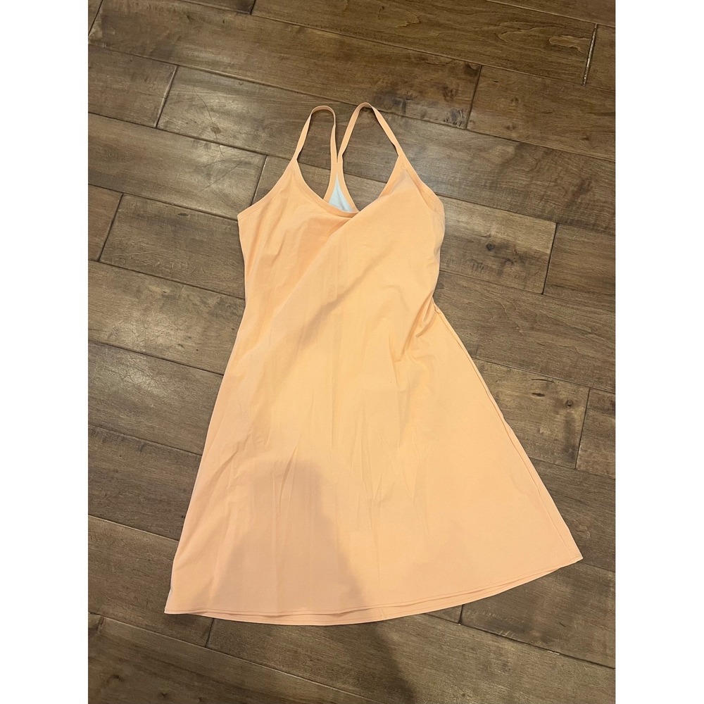 Outdoor Voices The Exercise Dress Women's Sleeveless Athletic Peach